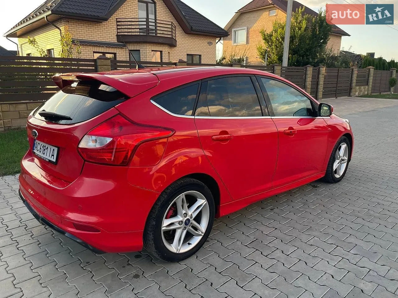 2012 Ford Focus - мініатюра 2