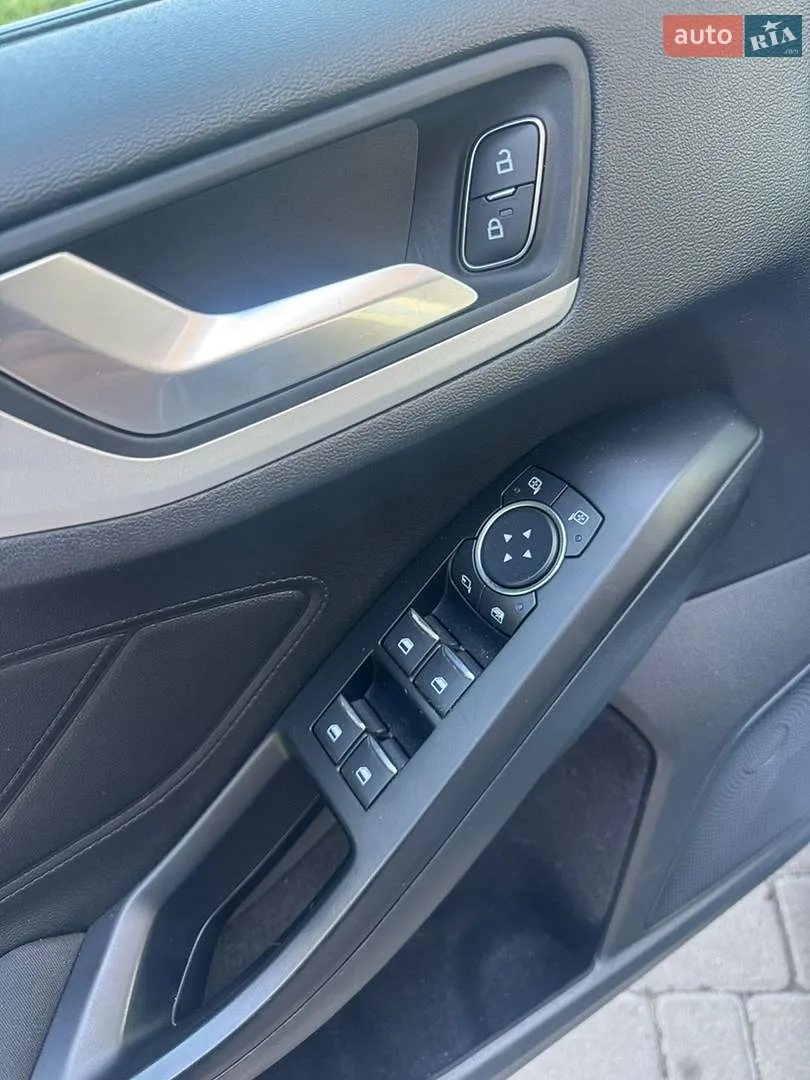 2019 Ford Focus - мініатюра 13