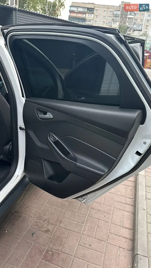 2015 Ford Focus - мініатюра 26