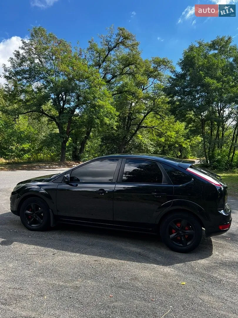 2010 Ford Focus - мініатюра 3