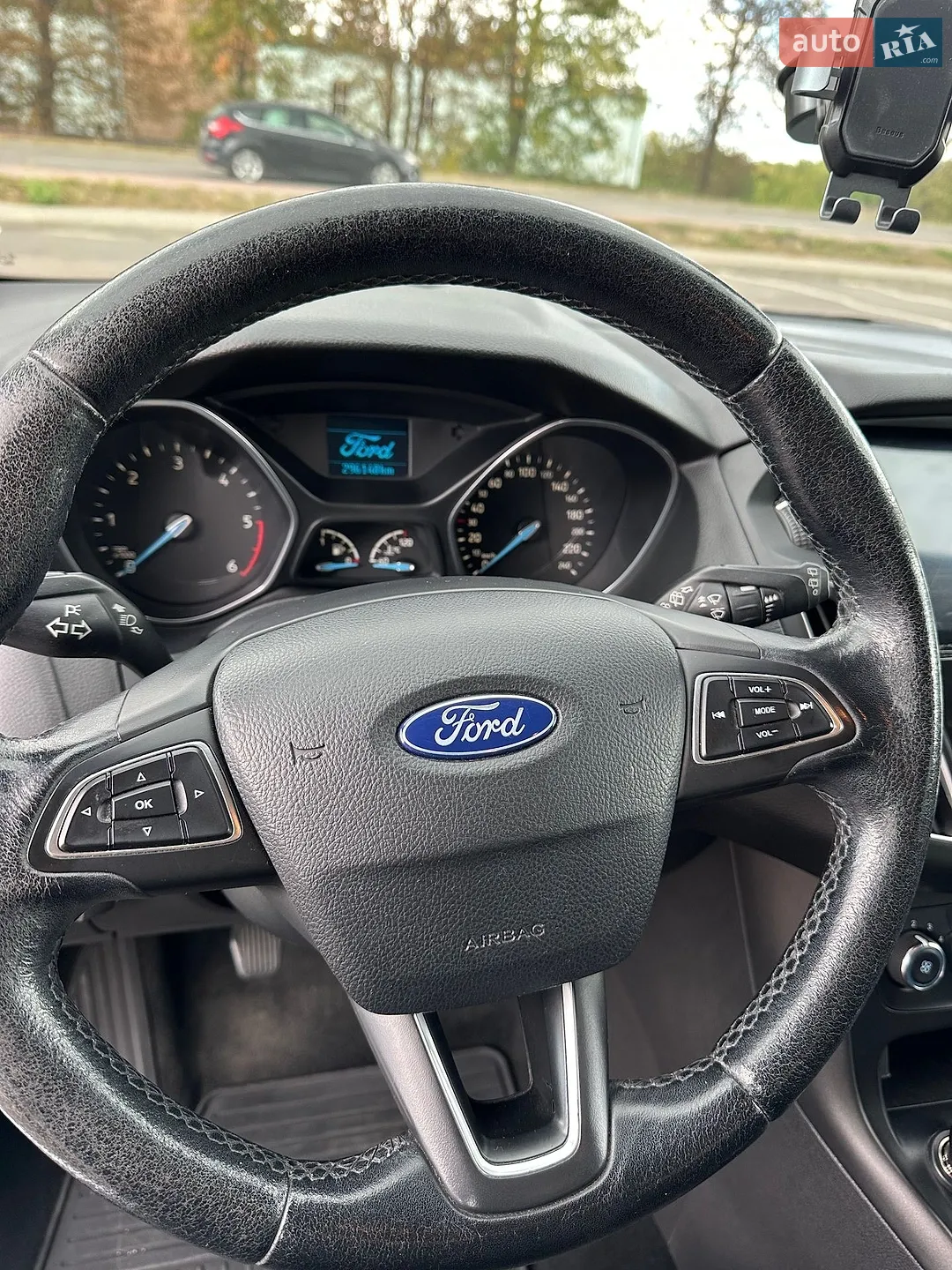 2017 Ford Focus - мініатюра 17