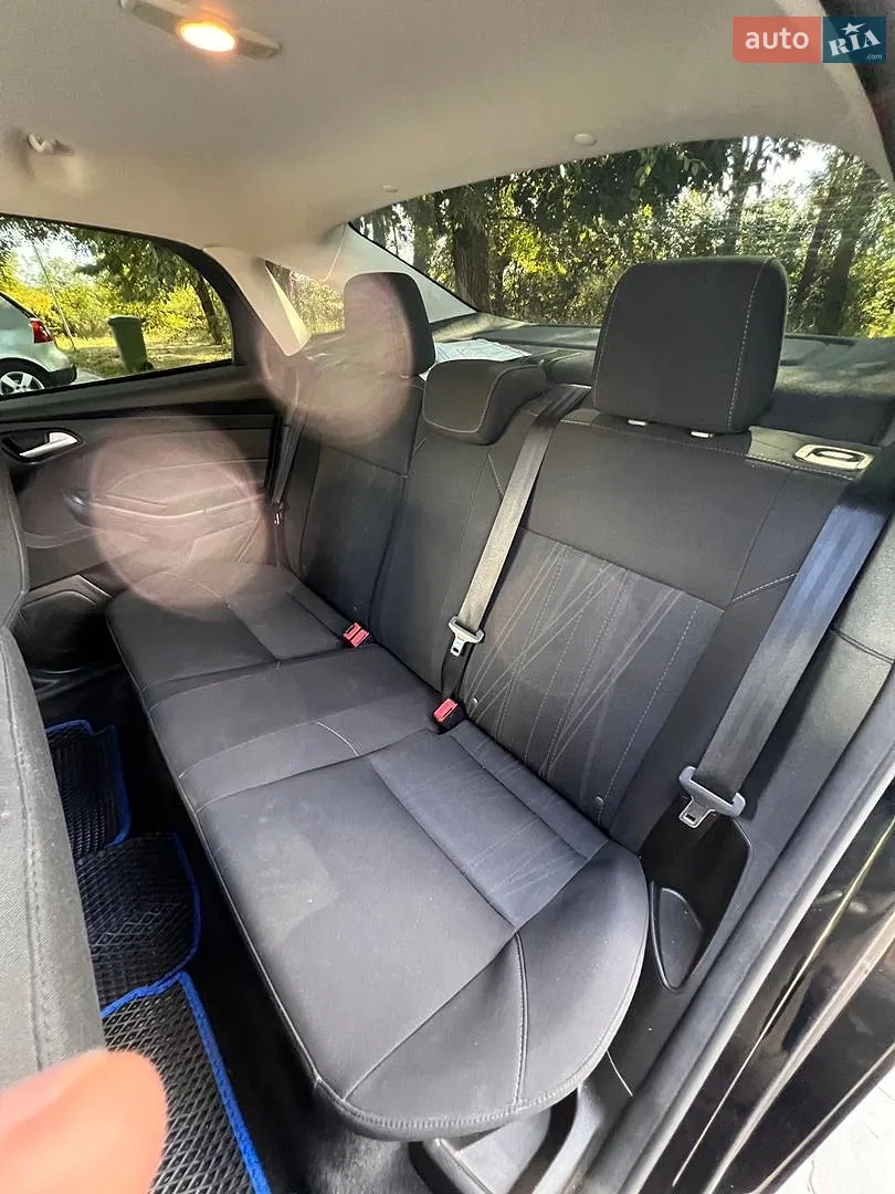 2016 Ford Focus - мініатюра 34