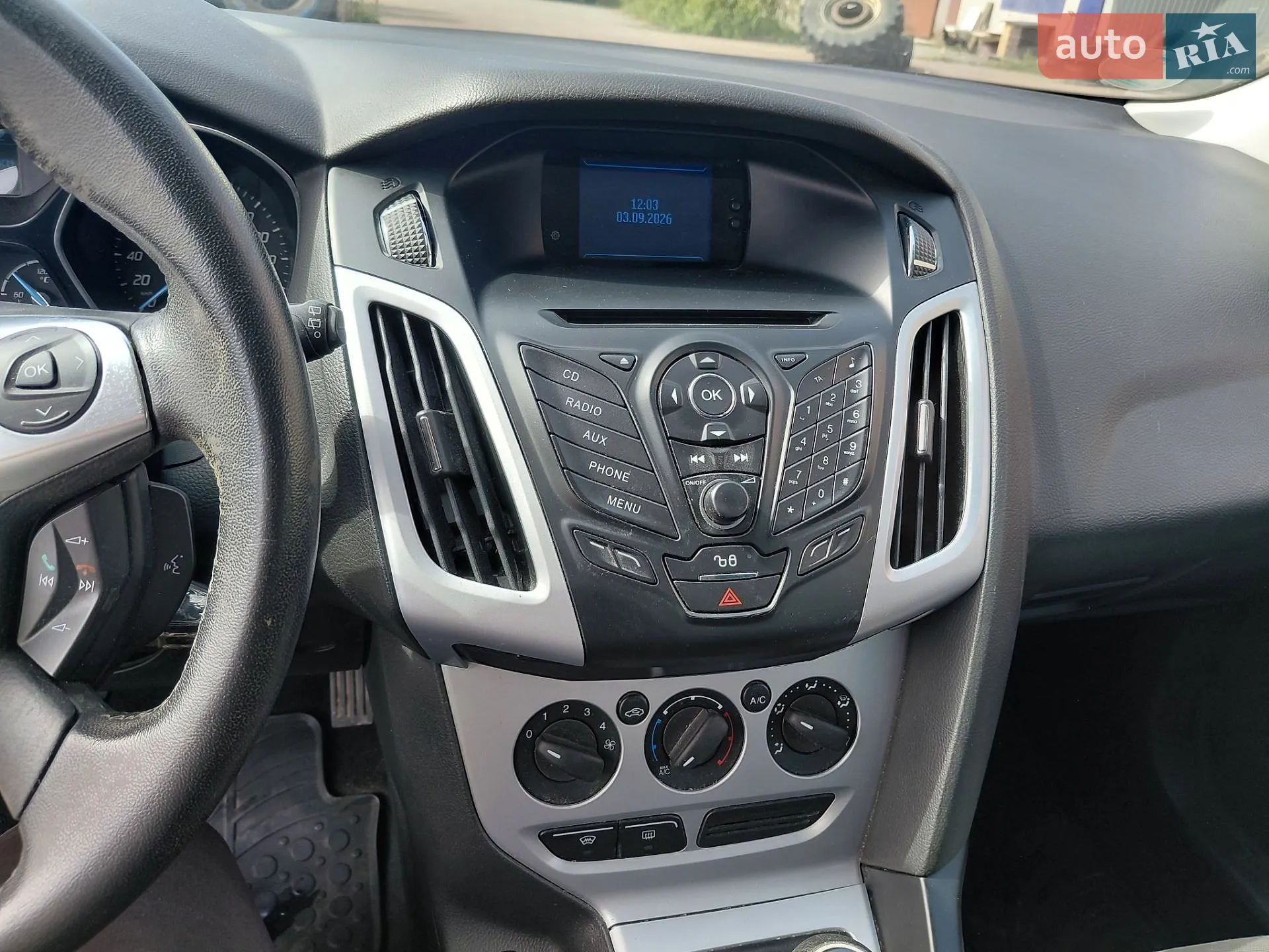 2012 Ford Focus - мініатюра 13