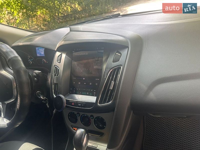 Седан Ford Focus 2014 в Сумах