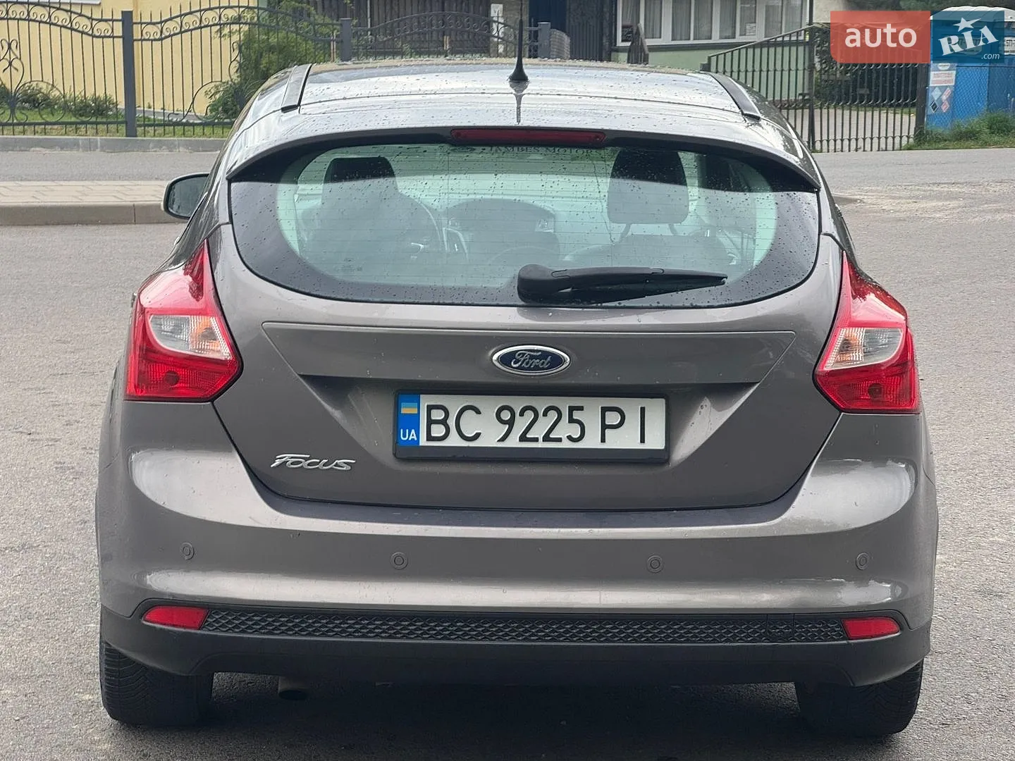 2011 Ford Focus - мініатюра 10