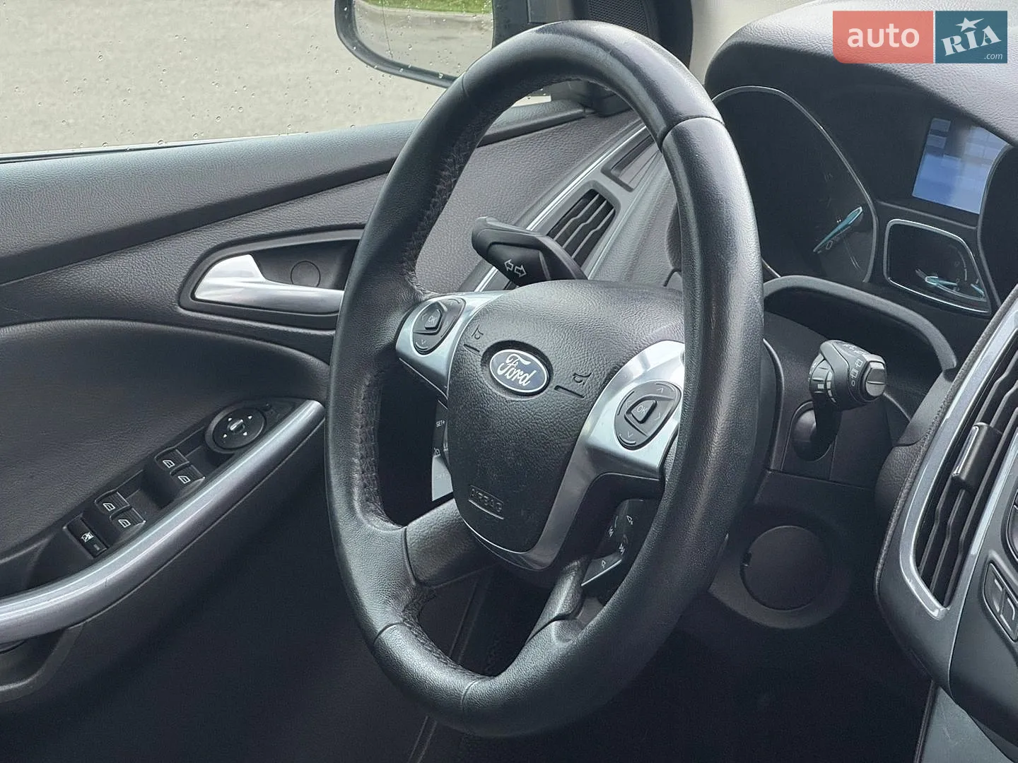 2011 Ford Focus - мініатюра 25