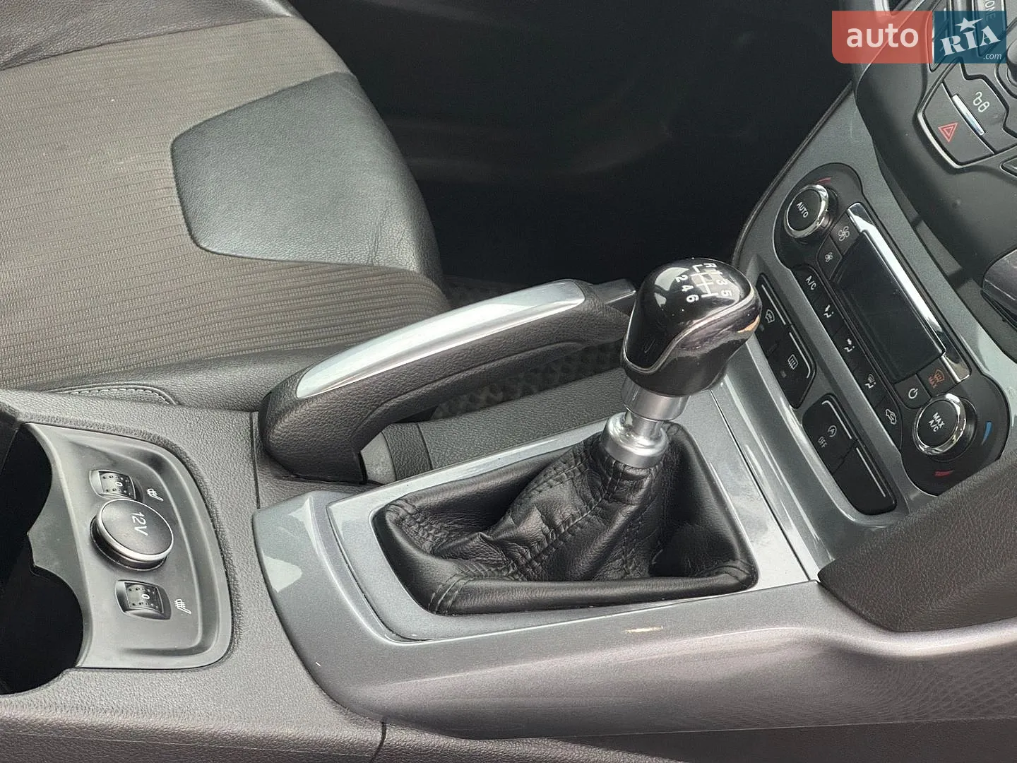 2011 Ford Focus - мініатюра 30