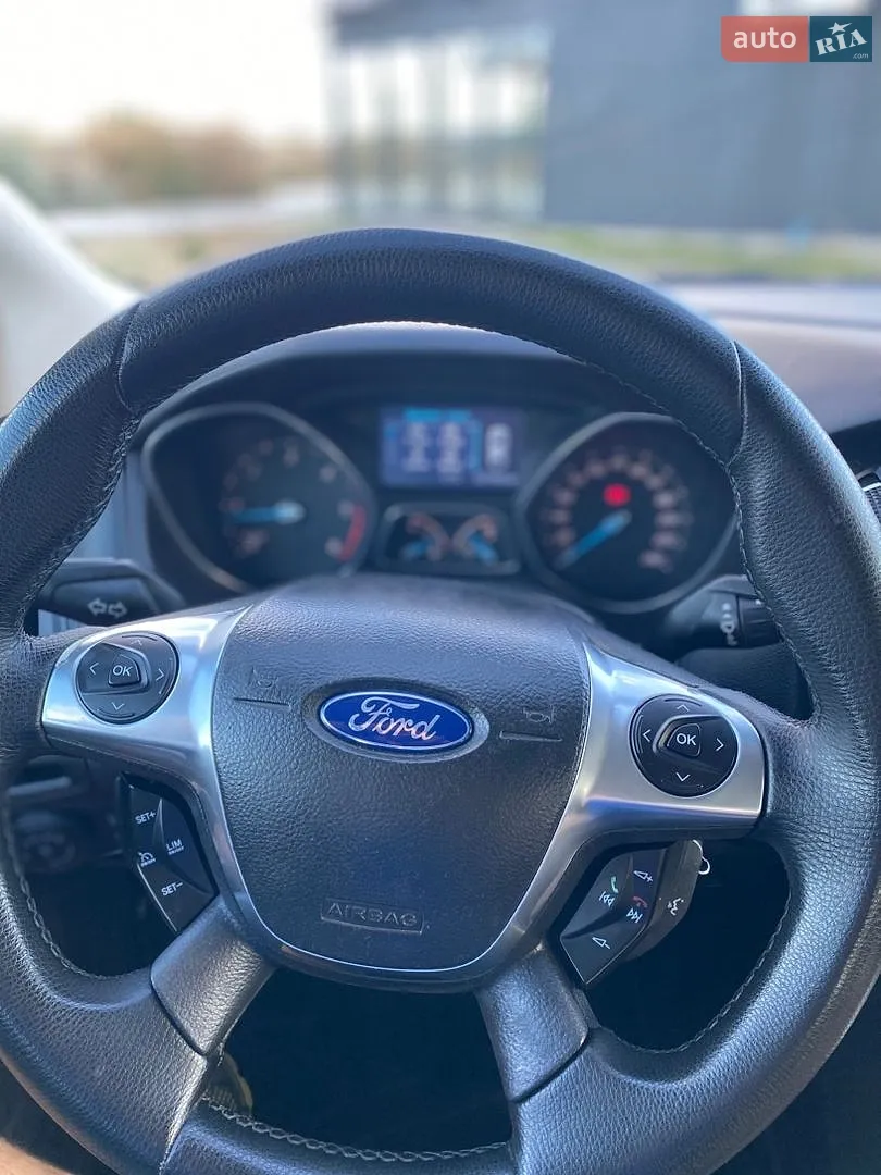 2012 Ford Focus - мініатюра 16