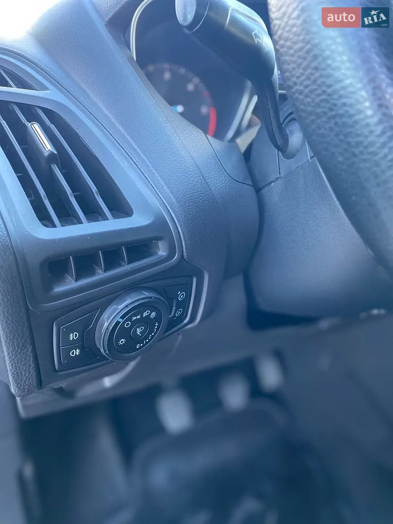 2012 Ford Focus - мініатюра 21