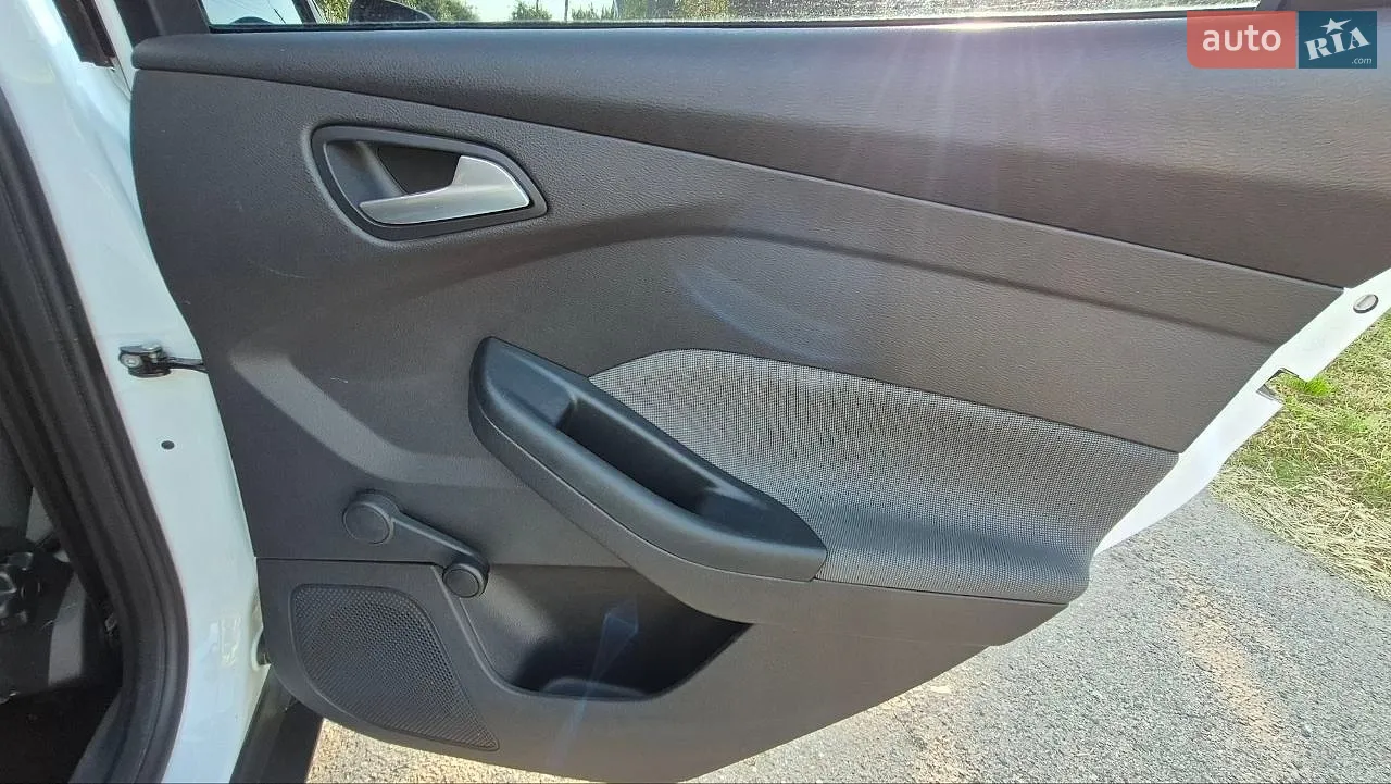 2013 Ford Focus - мініатюра 6