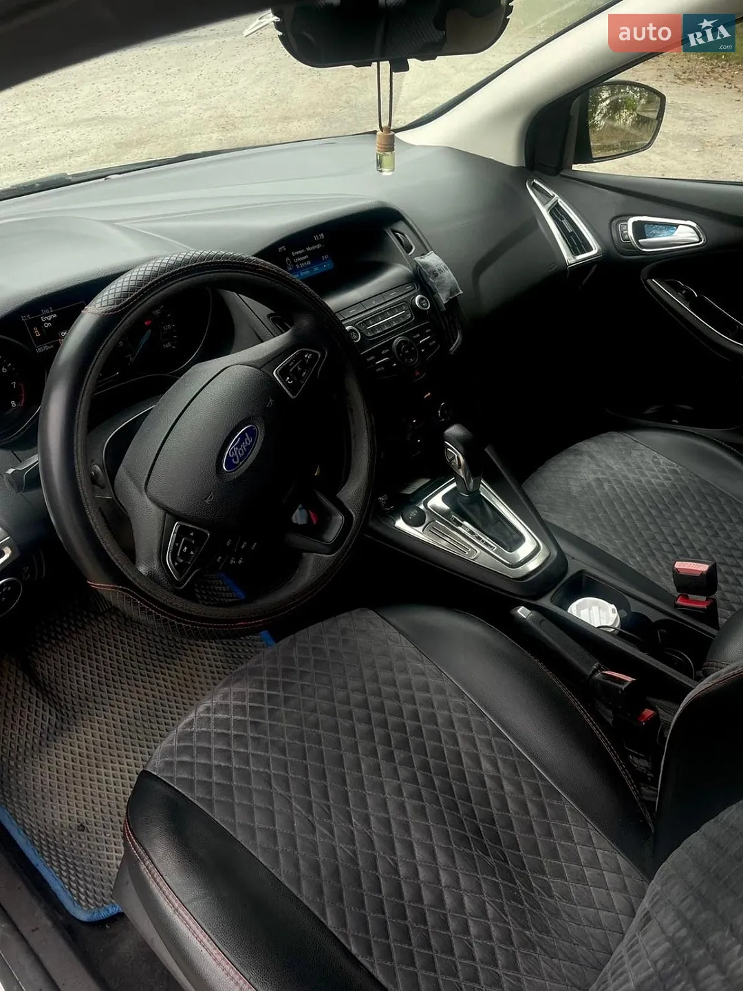 2018 Ford Focus - мініатюра 16