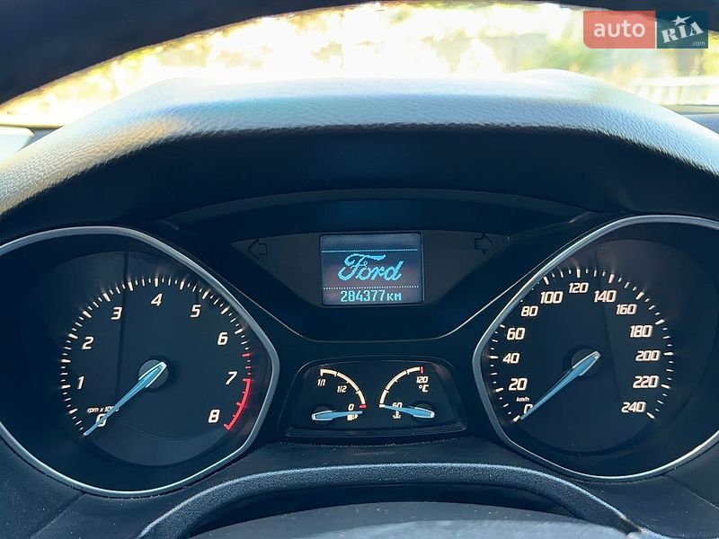 Хетчбек Ford Focus 2012 в Павлограді