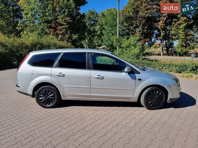 Універсал Ford Focus 2005 в Миргороді