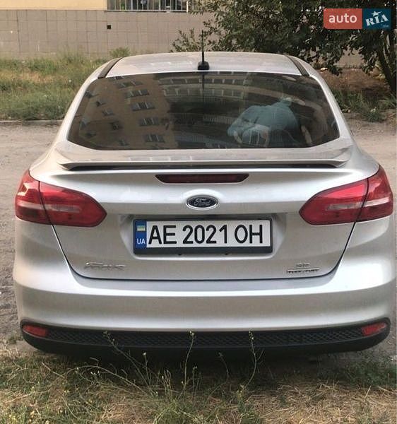 Седан Ford Focus 2015 в Синельниково