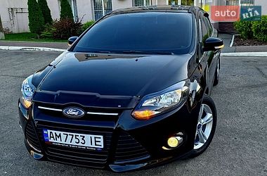 Седан Ford Focus 2013 в Пісочині