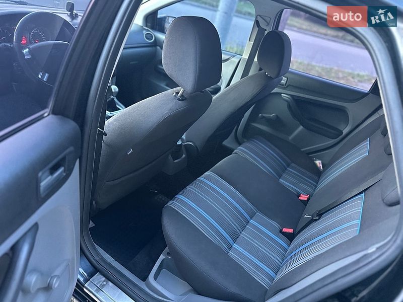 Хетчбек Ford Focus 2008 в Івано-Франківську