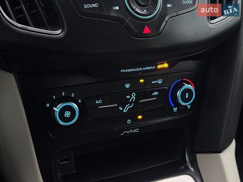 Седан Ford Focus 2015 в Полтаві