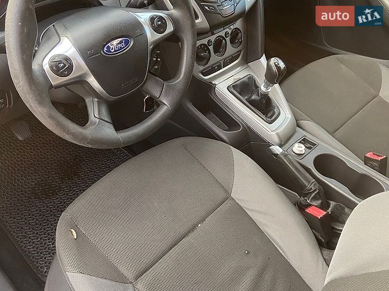 Універсал Ford Focus 2011 в Дніпрі