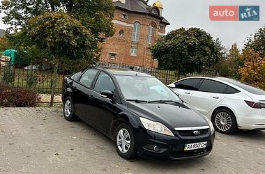 Седан Ford Focus 2011 в Счастливом