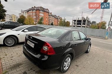 Седан Ford Focus 2011 в Счастливом