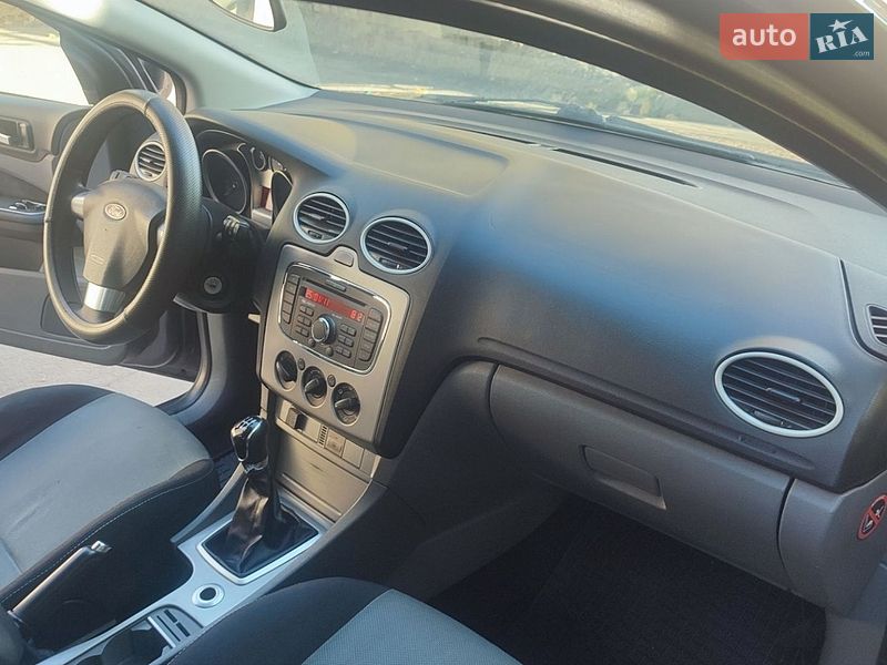 Седан Ford Focus 2011 в Харькове фото 32 Седан Ford Focus 2011 в Харькове