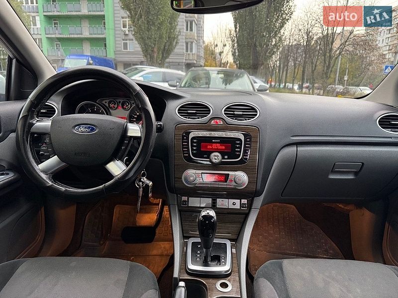 Хэтчбек Ford Focus 2008 в Киеве