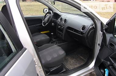 Хетчбек Ford Fusion 2010 в 