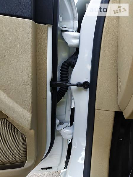 Седан Ford Fusion 2015 в Одесі