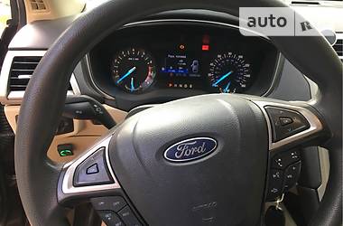 Седан Ford Fusion 2013 в 