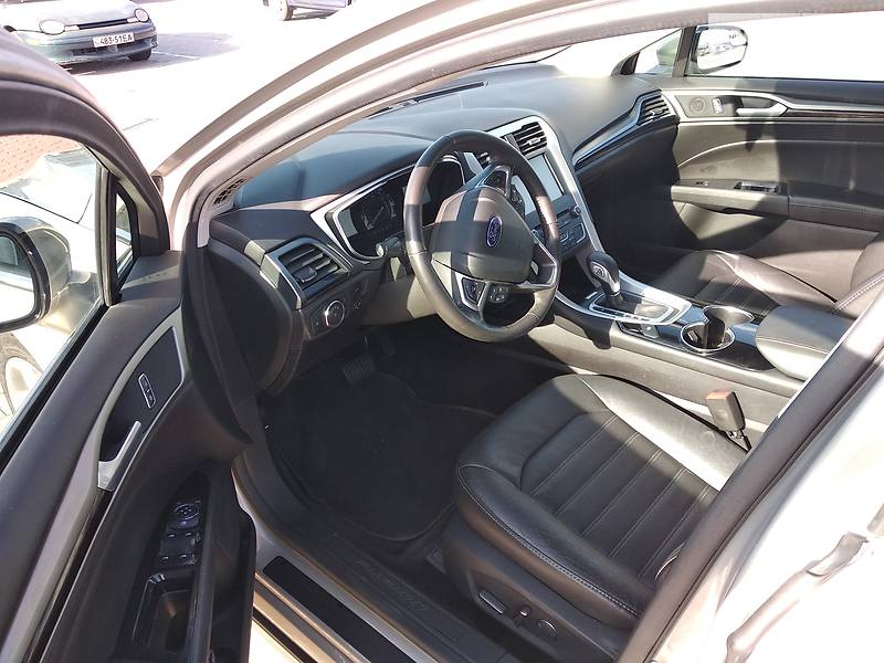 Седан Ford Fusion 2015 в Харкові