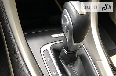 Седан Ford Fusion 2015 в 