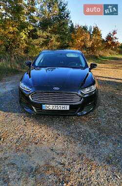 Седан Ford Fusion 2014 в 