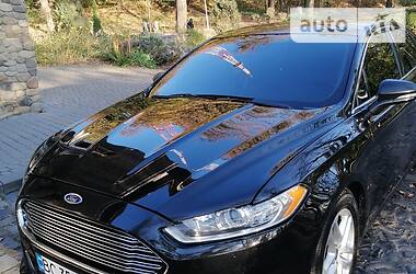 Седан Ford Fusion 2014 в 
