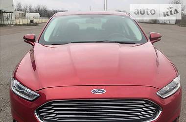 Ford Fusion 2015