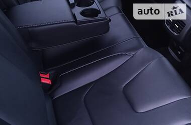 Седан Ford Fusion 2018 в 