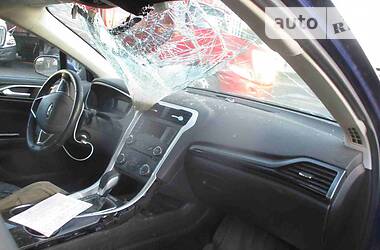 Седан Ford Fusion 2014 в 