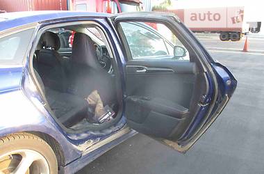 Седан Ford Fusion 2014 в 