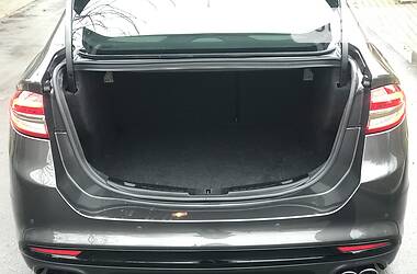 Седан Ford Fusion 2016 в 