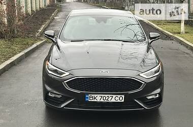 Седан Ford Fusion 2016 в 