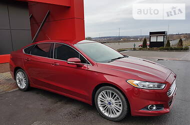 Седан Ford Fusion 2014 в 