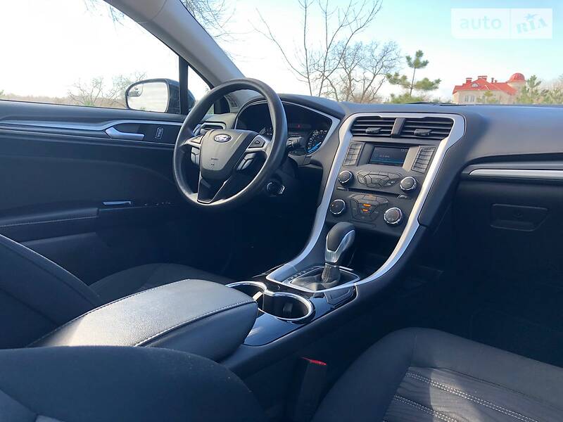 Седан Ford Fusion 2016 в Ізмаїлі