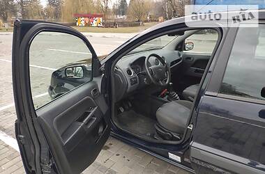 Хетчбек Ford Fusion 2006 в 