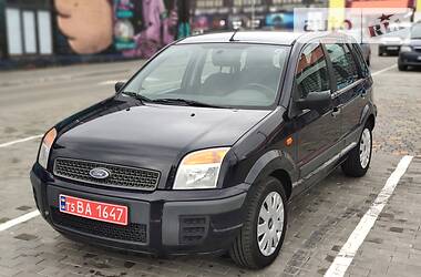 Хетчбек Ford Fusion 2006 в 