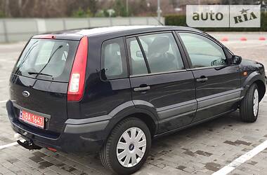 Хетчбек Ford Fusion 2006 в 