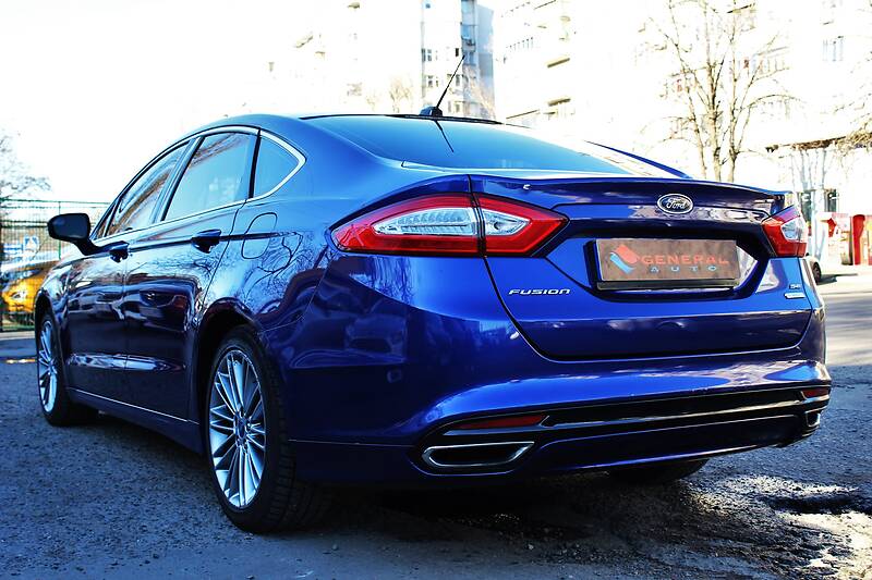 Седан Ford Fusion 2012 в Одесі