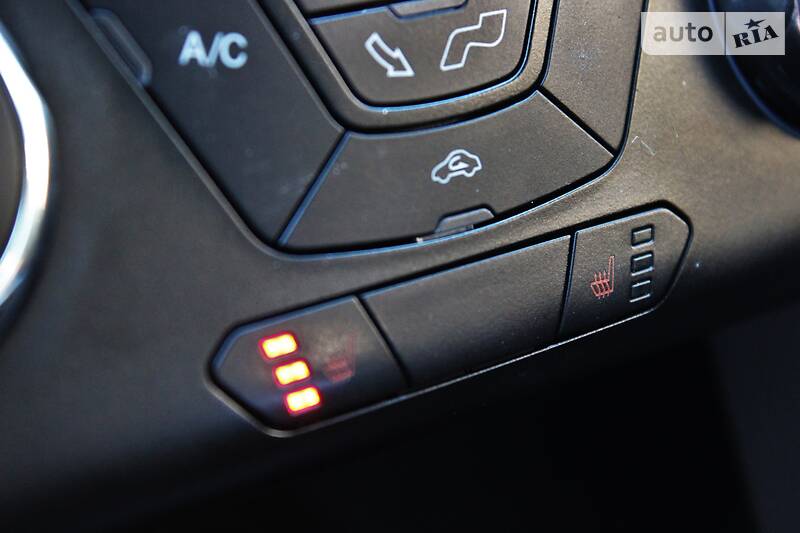 Седан Ford Fusion 2012 в Одесі