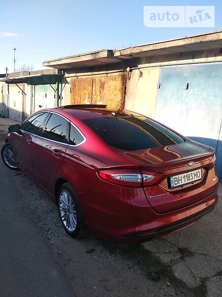 Седан Ford Fusion 2012 в Чорноморську