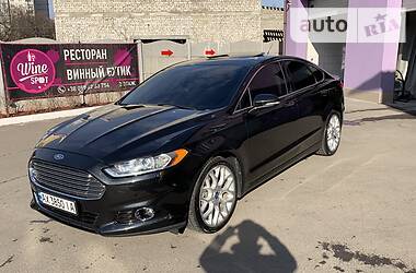 Седан Ford Fusion 2014 в 