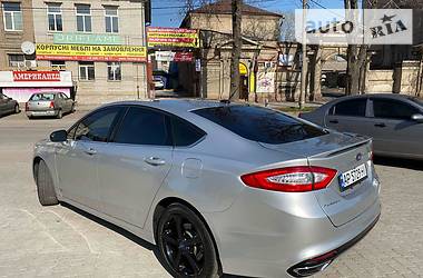 Седан Ford Fusion 2015 в Запоріжжі