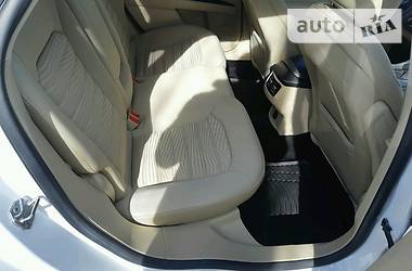 Седан Ford Fusion 2015 в 